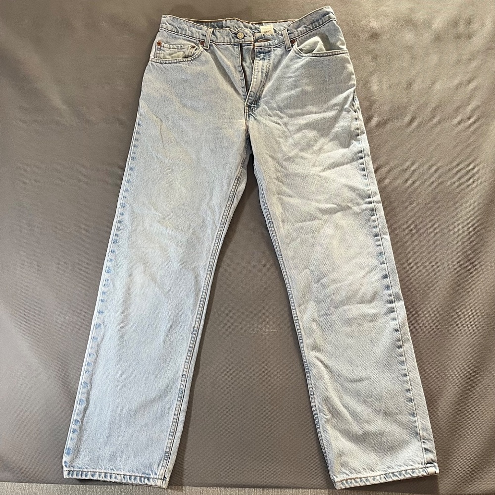 Vintage Levis 505 Jeans Mens Regular Fit Light Wash Denim 34 X 30 - Picture 3 of 10